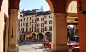 Gdzie zjeść w Treviso? Odkryj najlepsze lokale i dania!
