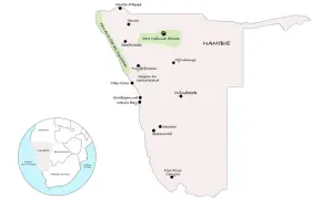 Mapa Namibii z zaznaczonymi atrakcjami, idealna do planowania namibia wycieczka: Etosha, Sossusvlei, Wybrzeże Szkieletów.