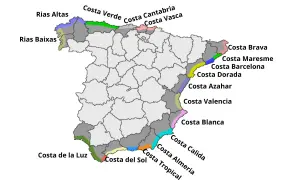 Mapa Hiszpanii z zaznaczonymi wybrzeżami. Gdzie na wakacje? Od Rias Baixas po Costa Brava, każdy znajdzie coś dla siebie.