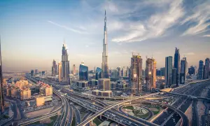 Dubaj kiedy jechać? Najlepszy czas na wizytę i uniknięcie upałów