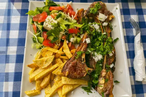 Pafos gdzie zjeść: Odkryj najlepsze restauracje i smaki Cypru