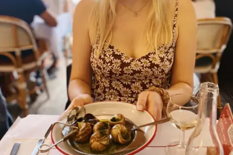 Tanie jedzenie w Paryżu: Gdzie zjeść smacznie i niedrogo?