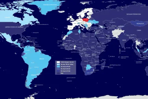 Mapa świata pokazująca wymagania wizowe do USA. Kolory oznaczają okresy bezwizowe lub konieczność wizy.