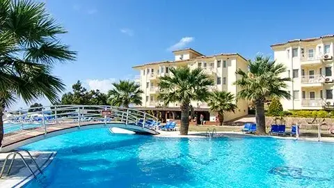 Jaki hotel w Turcji wybrać? Odkryj najlepsze opcje i ceny