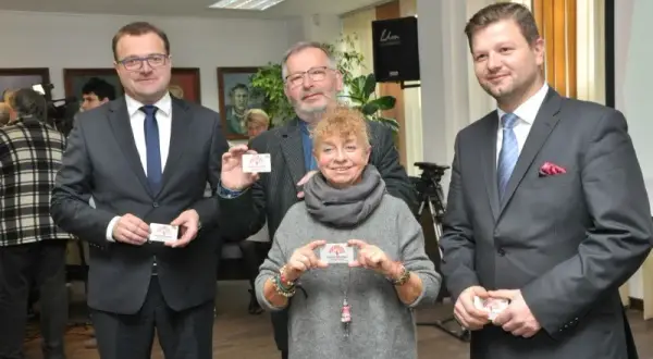 Jak wyrobić kartę seniora w Radomiu - proste kroki i wymagania