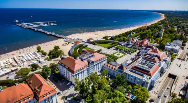 Gdzie jest hotel marmur? Odkryj tajemnicę fikcyjnego miejsca w Sopocie