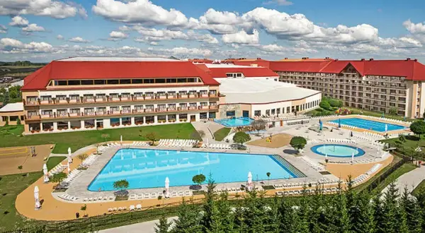 Hotel Gołębiewski Mikołajki - Ile pokoi i jakie są dostępne opcje?
