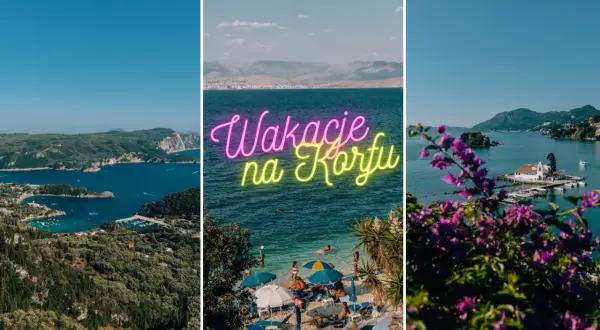 Widok na zatokę i miasteczko na Korfu. Neonowy napis "Wakacje na Korfu" nad plażą.