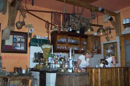 Zdjęcie Gdzie zjeść w Kamiennej Górze? Odkryj najlepsze lokale gastronomiczne