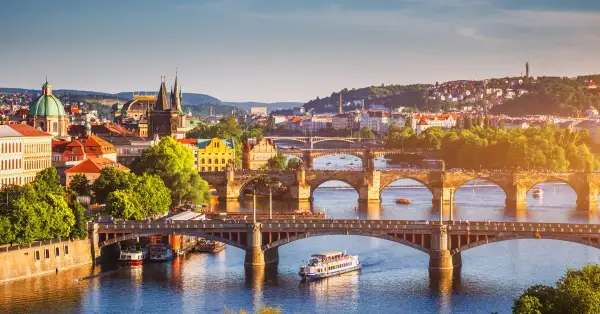 Ile kosztuje nocleg w Czechach? Ceny, porady i ukryte koszty